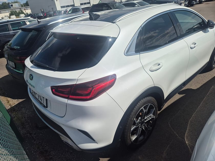 Bild 3 av Kia XCeed Plug-in Hybrid Advance plus Plug in 141HK Panorama