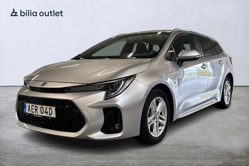 Bild 1 av Suzuki Swace Hybrid 1.8 VVT-i E-CVT Inclusive 122hk Backkamera