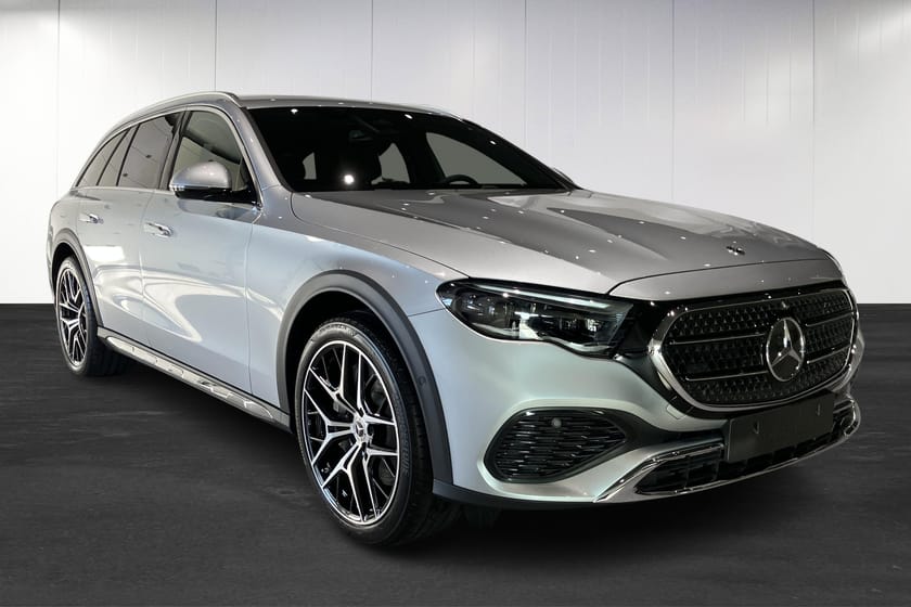 Bild 2 av Mercedes-Benz E 300 de 4MATIC All-Terrain 300de Burmester Drag Premium