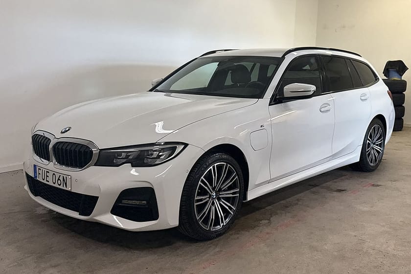 Bild 1 av BMW 330e xDrive Touring M Sport Drag Nav / SUPERDEAL 3,95%