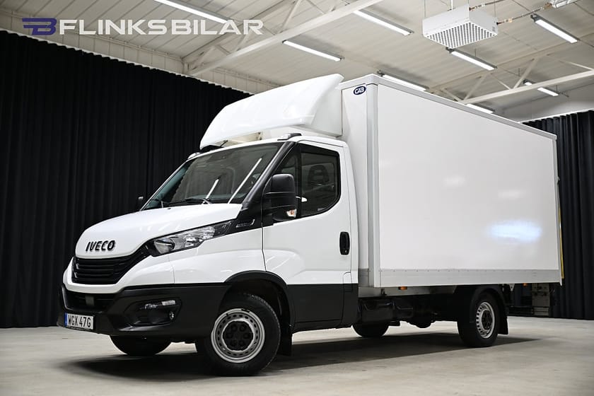 Bild 1 av Iveco Daily 35-140 Chassi Cab 136HK Automat|Volymskåp|BG-Lyft|Sidodörr|Lågmil|Leasbar