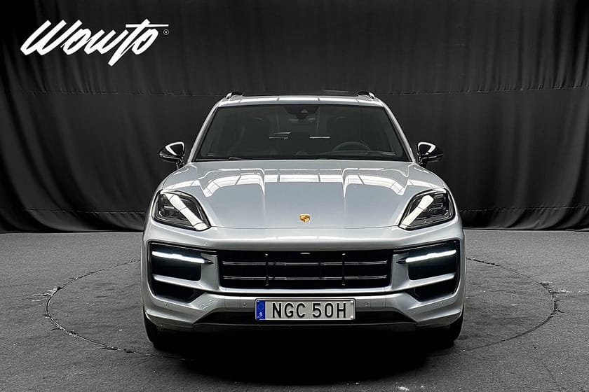 Bild 2 av Porsche Cayenne E-Hybrid 470HK /Burmester /HuD /Se Spec/Moms