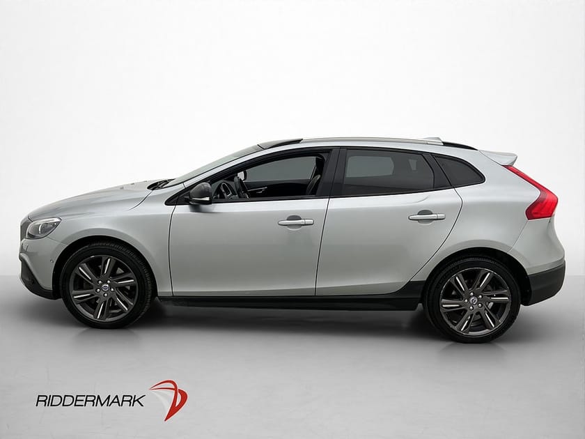 Bild 4 av Volvo V40 Cross Country T4 AWD 180hk Summum Pano Navi Skinn