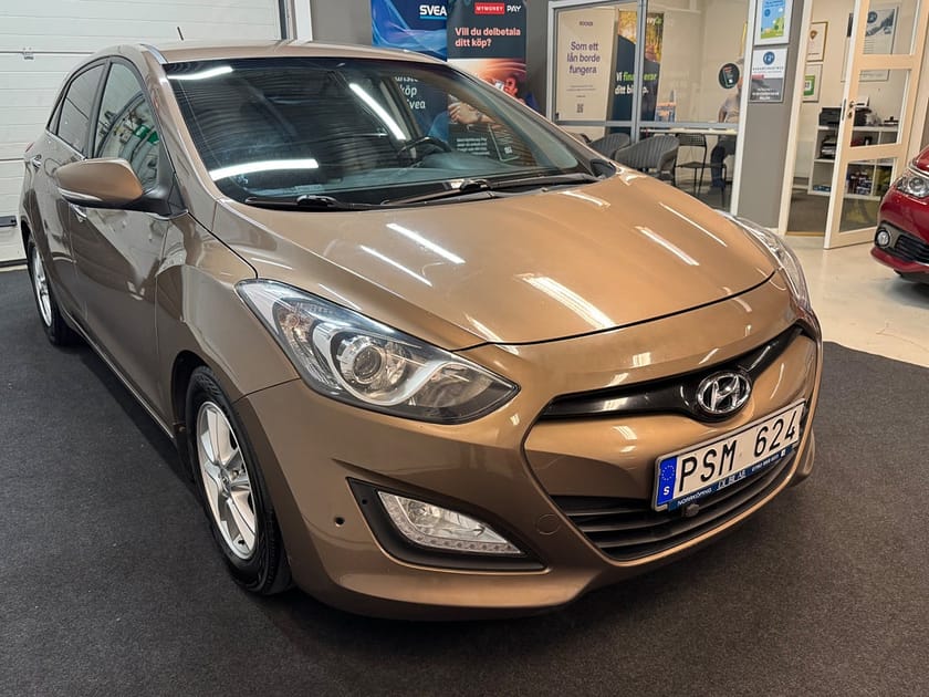 Bild 3 av Hyundai i30 1.6 CRDi 128hk Sport|DRAG|PDC|KAMERA|