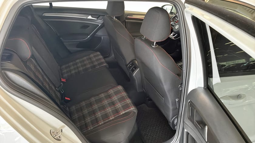 Bild 5 av Volkswagen Golf  GTI Performance