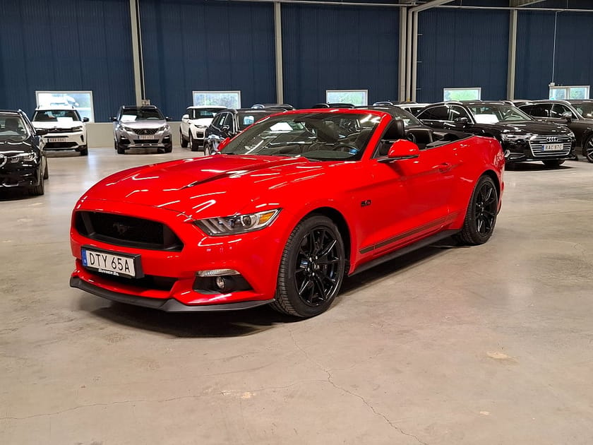 Bild 4 av Ford Mustang GT Cabriolet 5.0L V8  421Hk Convertible Aut Black Shadow