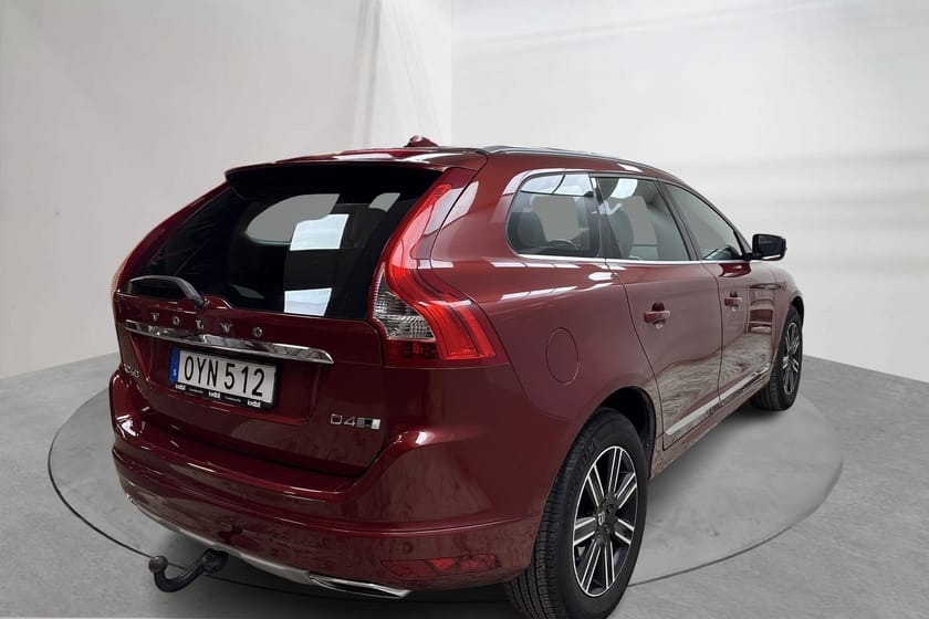 Bild 3 av Volvo XC60 D4 AWD 190hk Classic Summum GPS Värmare Drag