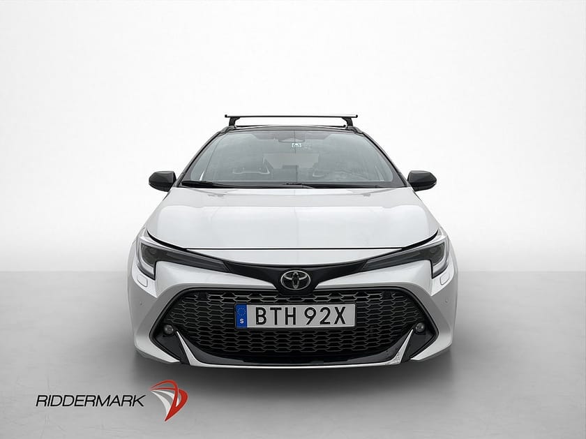Bild 2 av Toyota Corolla Touring Sports Hybrid 196hk GR Sport Drag Cockpit