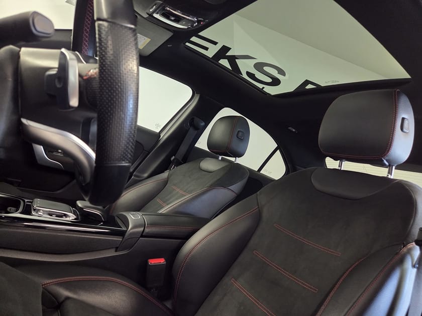 Bild 4 av Mercedes-Benz A 200 Sedan 