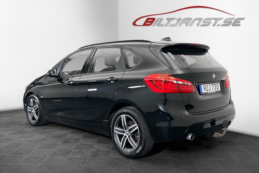 Bild 3 av BMW 218d Active Tourer Sport Line | Aut | Drag | F-hållare