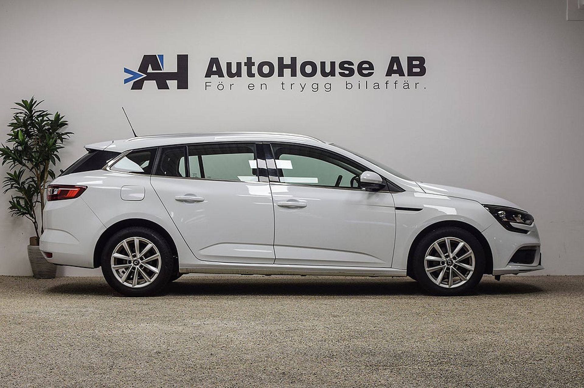 Renault Megane 2017, kuva 3/10