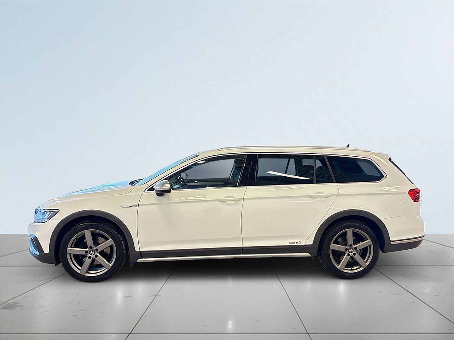 Volkswagen Passat 2020, bild 4/24