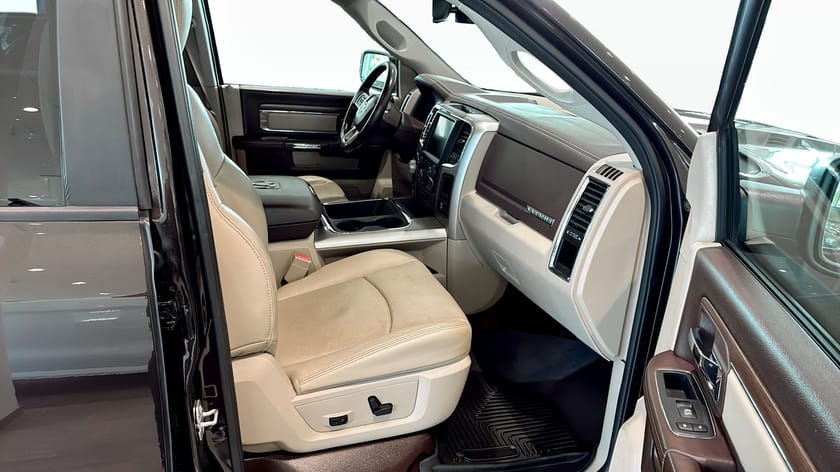 Bild 3 av RAM 1500 Crew Cab 