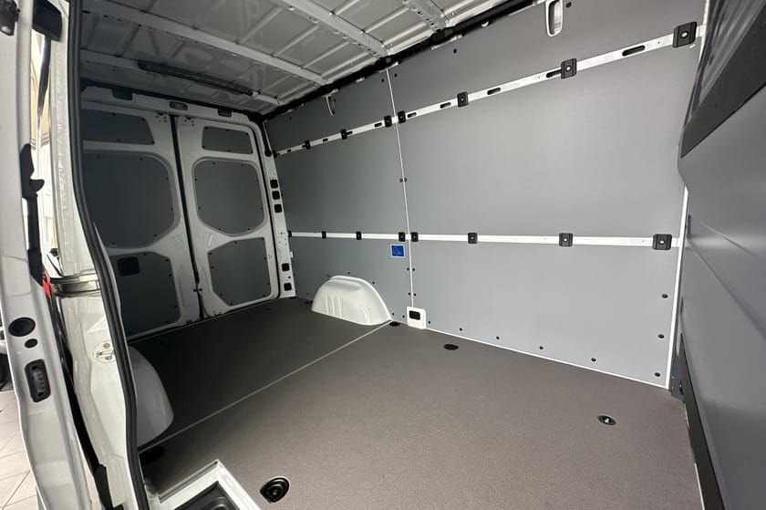 Bild 4 av Mercedes-Benz Sprinter 317 CDI RWD Panel Van