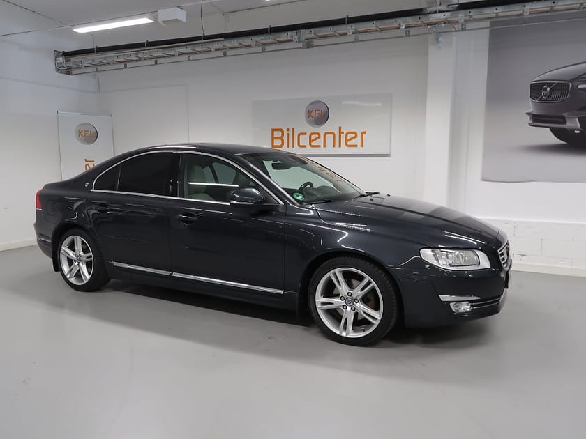 Bild 4 av Volvo S80 D4 Summum V-Däck ingår Skinn-Navi-Taklucka-Elstol-BLIS-