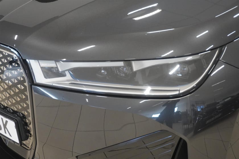 Bild 5 av BMW iX xDrive40
