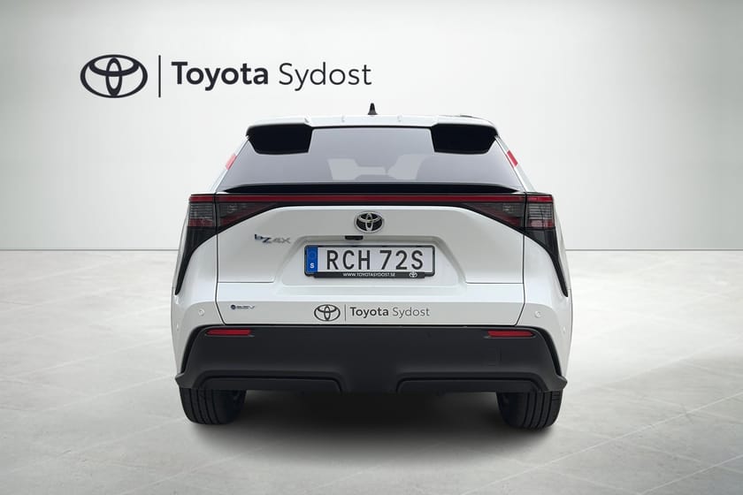 Bild 5 av Toyota bZ4X