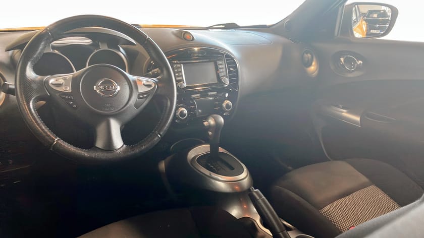 Bild 4 av Nissan Juke 1.6L ACENTA 2WD CVT TECH PACK E6