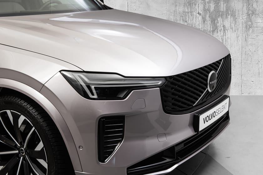 Bilde 2 av Volvo XC90 T8II Facelift B&W/Google/22"/Luftfjæring/HUD/360