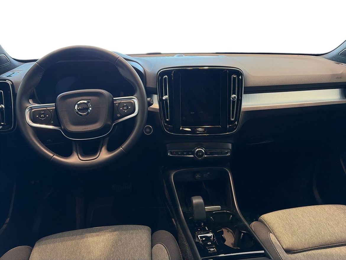 Volvo XC40 2025 - miniatyr 9