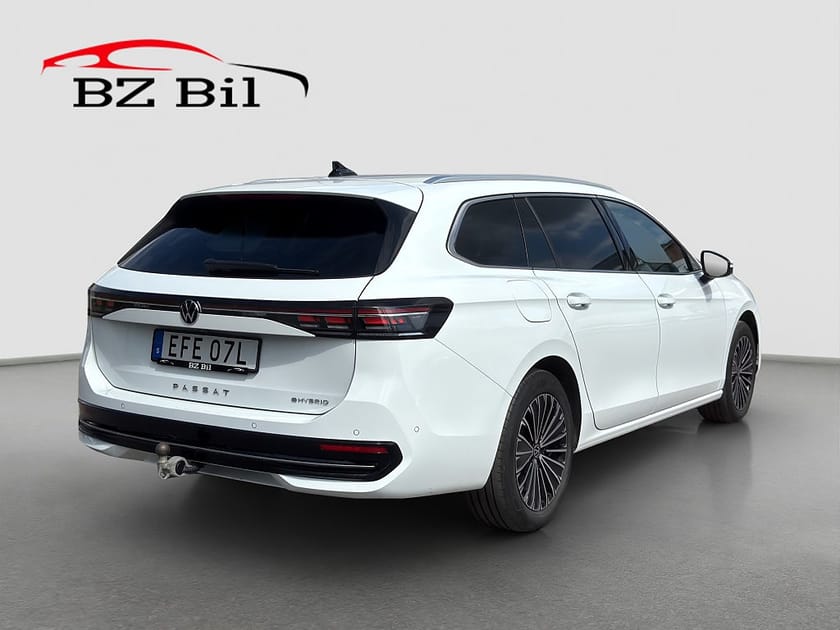 Bild 5 av Volkswagen Passat Variant eHybrid 1.5 TSI 272hk Elegance Moms Drag Värmare