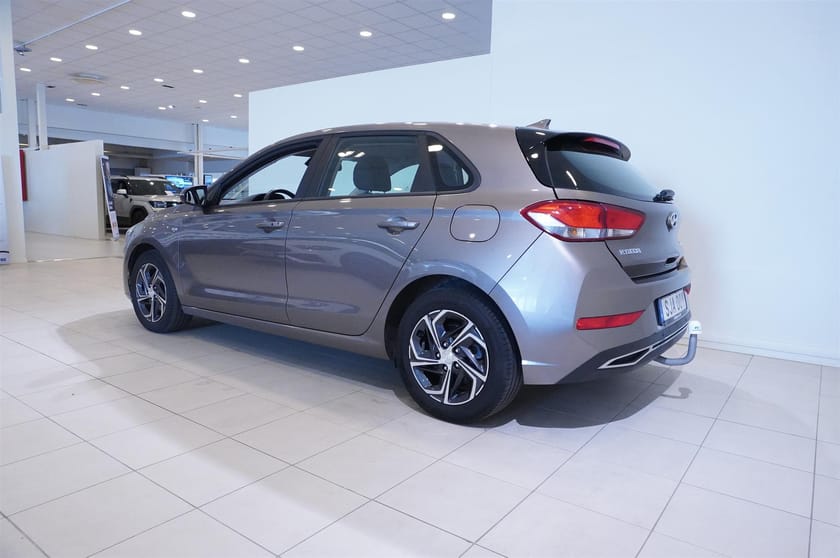 Bild 4 av Hyundai i30 I30, 1.0 T-GDi 120hk Mhev, Essential, Dragkrok