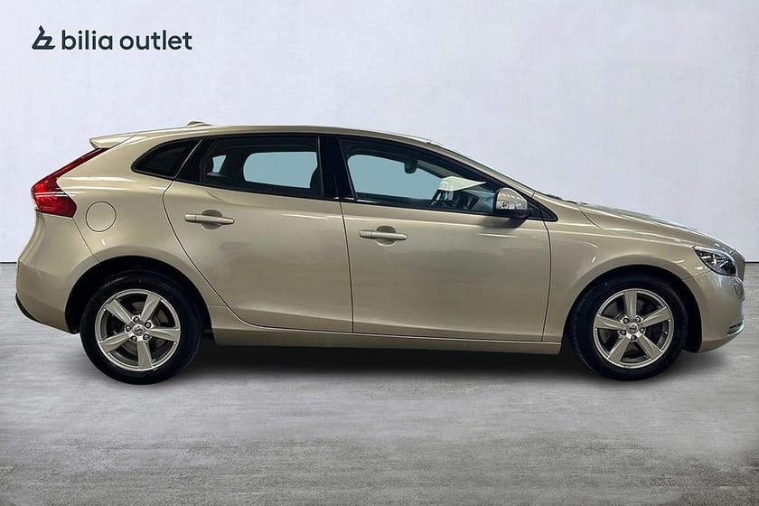 Bild 5 av Volvo V40 D2 Kinetic Parkeringsvärme PDC Bak Automat Kamrem Bytt