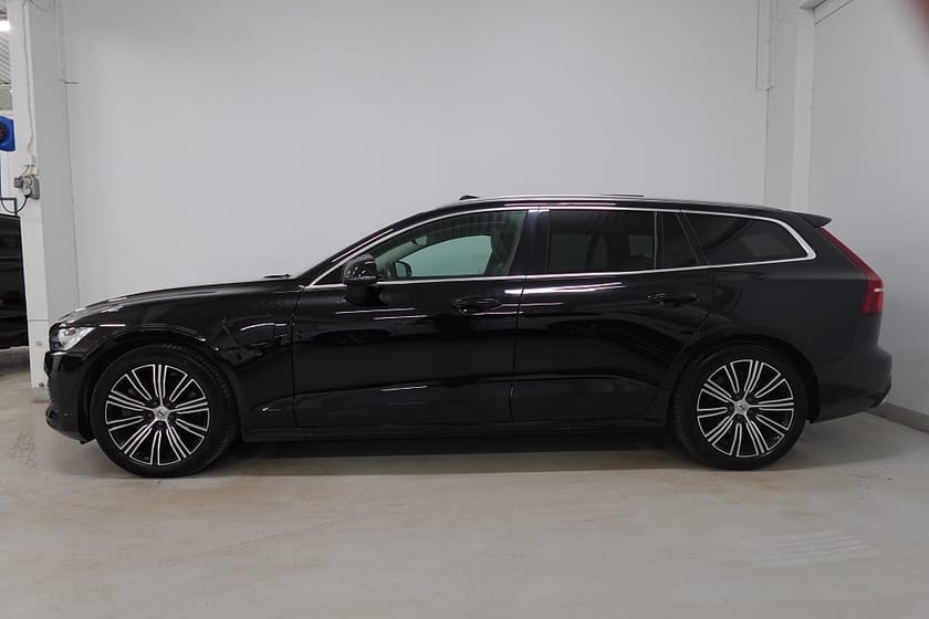 Bild 4 av Volvo V60 Recharge T6 AWD Aut Panorama Läder 360° Drag MOMS
