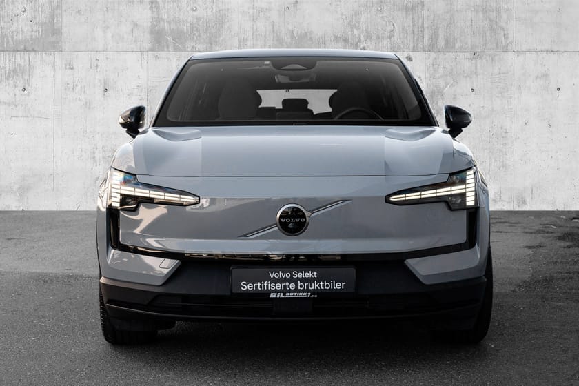 Bilde 3 av Volvo EX30 Twin Motor Performance Ultra / Hengerfeste / Varmer / App / Carplay