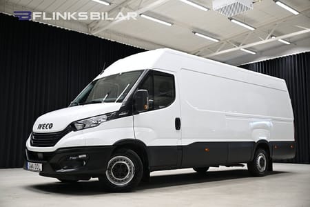Iveco Daily 35-140 Van 136HK Långskåp|Automat|Webasto|Drag|3.5Ton-Drag