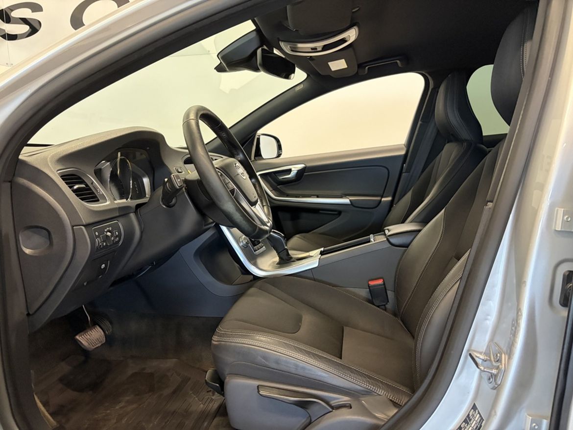 Volvo Volvo V60 Cross Country — bild 7