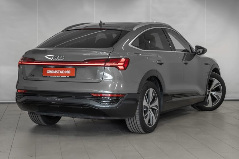 Bilde 5 av Audi Q8 Sportback 55 e-tron quattro Advanced Plus