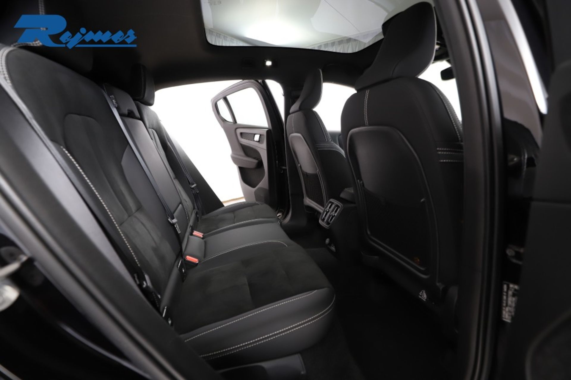 Volvo C40 Recharge Twin Ultimate 2023, bild 7/10