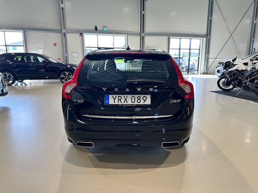 Bild 5 av Volvo V60 D6 Twin Engine AWD Classic,Summum/ Drag / Taklucka /VOC