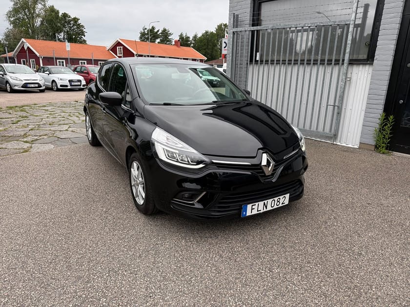 Bild 1 av Renault Clio 0.9 TCE 90HK INTENS / VÄRMARE / 5500Mil