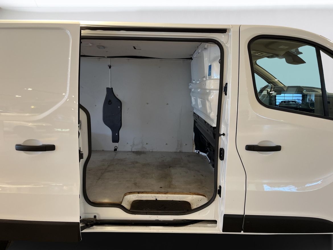 Renault Trafic 2023 - miniatyr 6