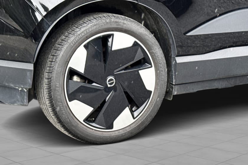 Bilde 5 av Volvo EX30 Twin Motor Performance Plus Ryggekamera/HarmanKardon++