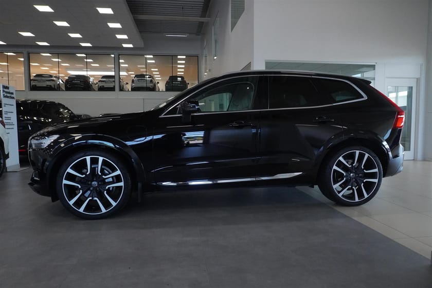 Bild 3 av Volvo XC60 T8 Twin Engine AWD Geartronic, 407hk