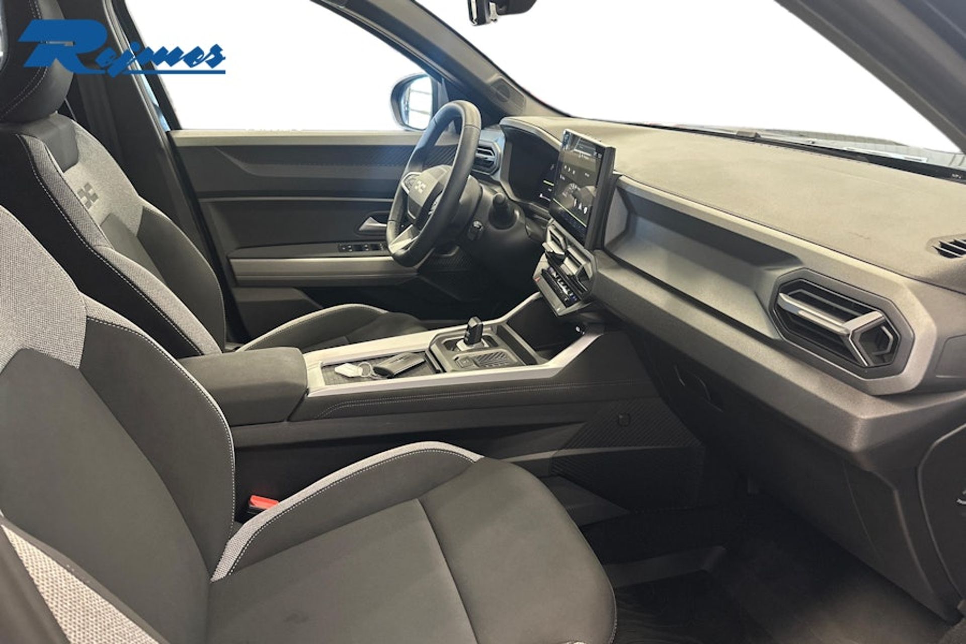 Dacia Bigster hybrid 155 journey 2025, bild 6/10