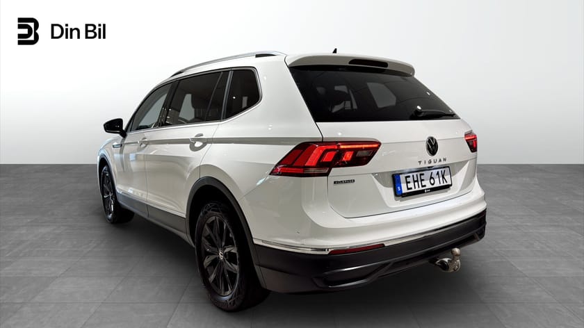 Bild 3 av Volkswagen Tiguan Allspace 7-sätes TSI150 DSG 4M 7 sits/Drag/P-värmare