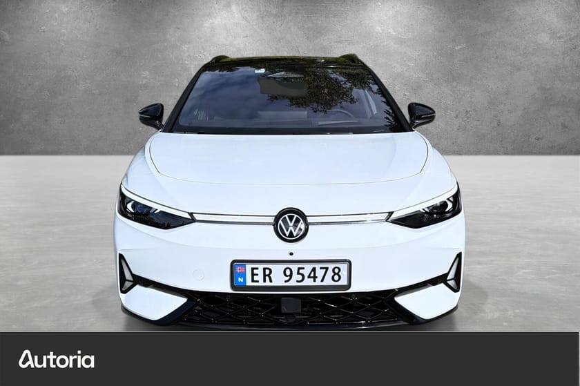 Bilde 2 av Volkswagen ID.7 GTX Tourer