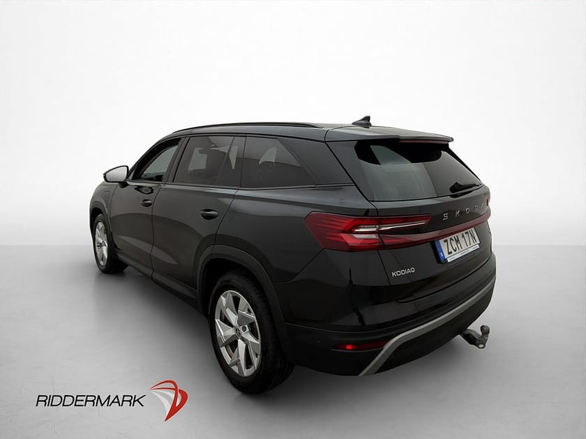 Bild 5 av Škoda Kodiaq iV Skoda 204hk CarPlay Canton Skinn 360° HUD Drag