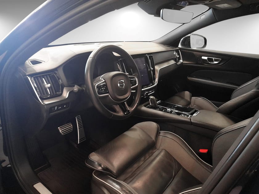 Bild 5 av Volvo V60 Recharge T8 II R-Design
