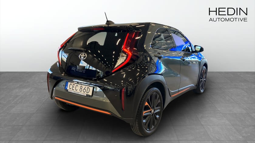 Bild 2 av Toyota Aygo X automat JBL limited edition