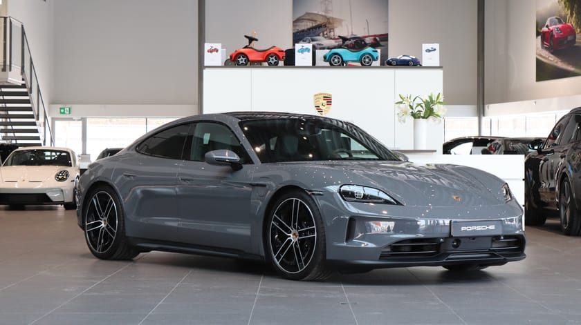 Bild 1 av Porsche Taycan 4S 