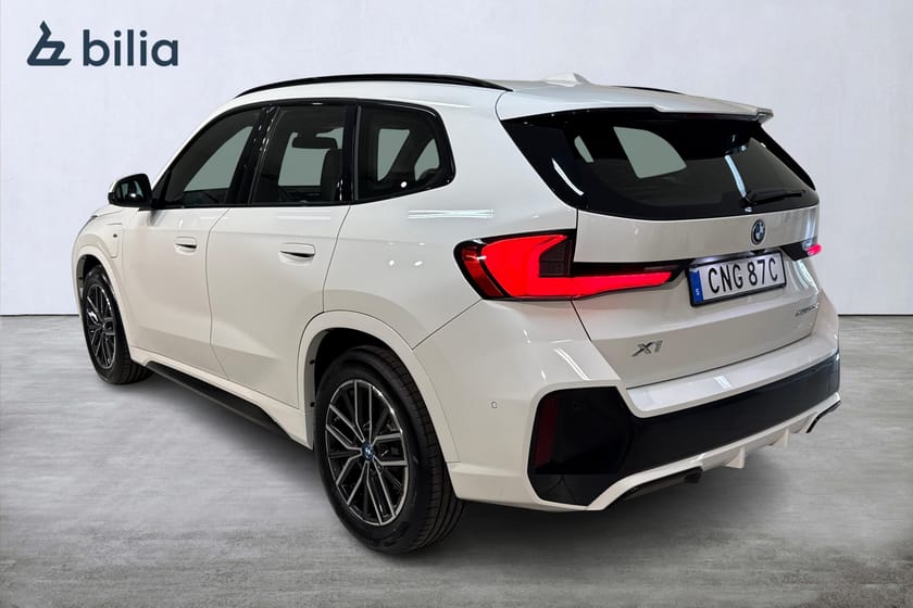 Bild 2 av BMW X1 xDrive30e xDrive 30e / M-Sport Business / HUD / 360 Kamera / Drag
