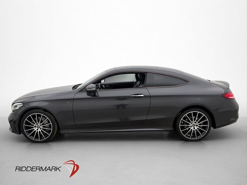 Bild 2 av Mercedes-Benz C 300 d 4MATIC Coupé 4M AMG Pano Burmester HUD Värm