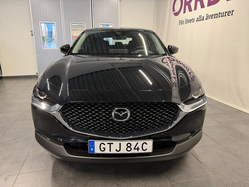 Bild 3 av Mazda CX-30 2.5 e-SKYACTIV-G M Hybrid Centre Line, Rattvärme, Nav