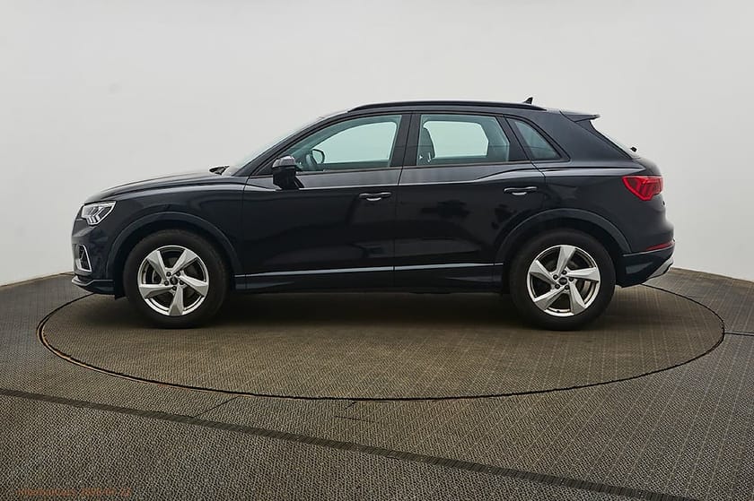 Bild 2 av Audi Q3 35 TFSI S Tronic Proline Advanced drag+värmare