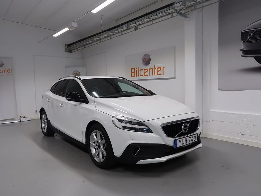 Bild 4 av Volvo V40 Cross Country D2 Geartronic Aut-V Däck ingår-Navi-Värmare-Drag